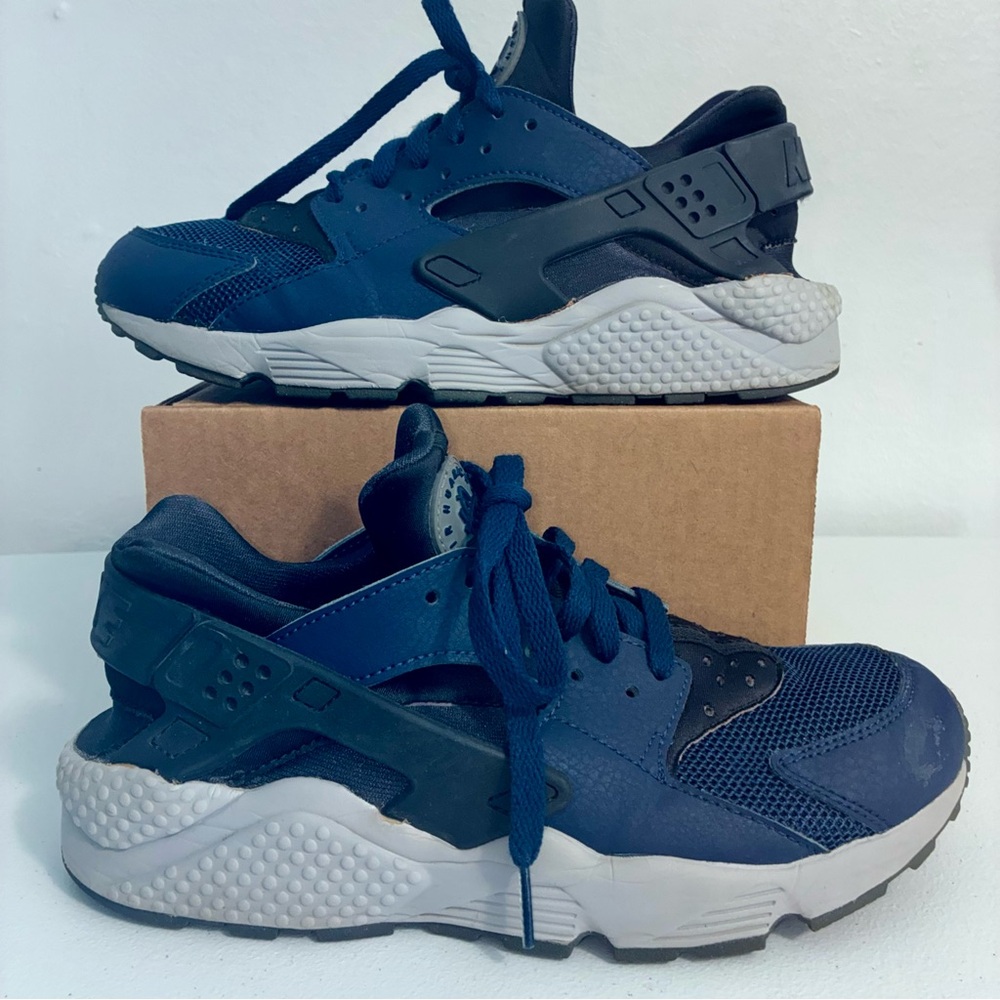 Nike Air Huarache shoes Men’s Size 8